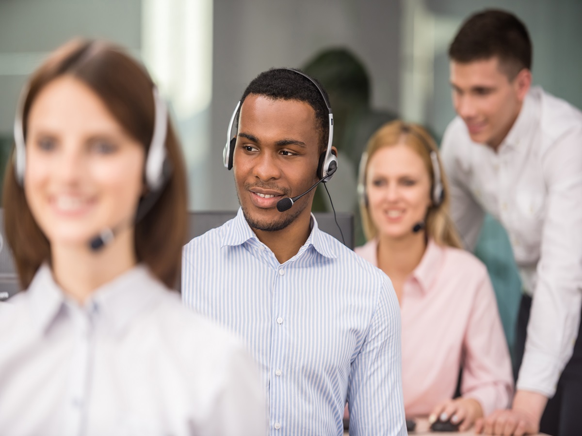Call center ACD. Automatic call distribuition for best customer service