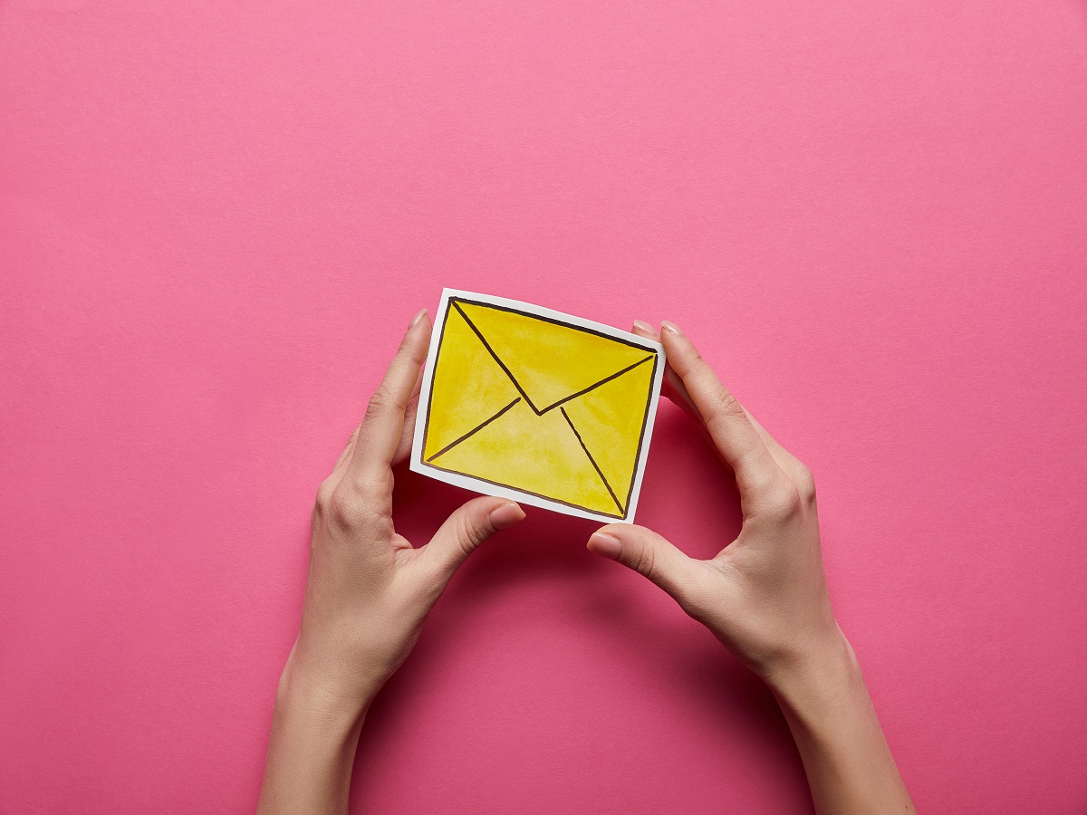 What are "touch base" emails and how to improve them