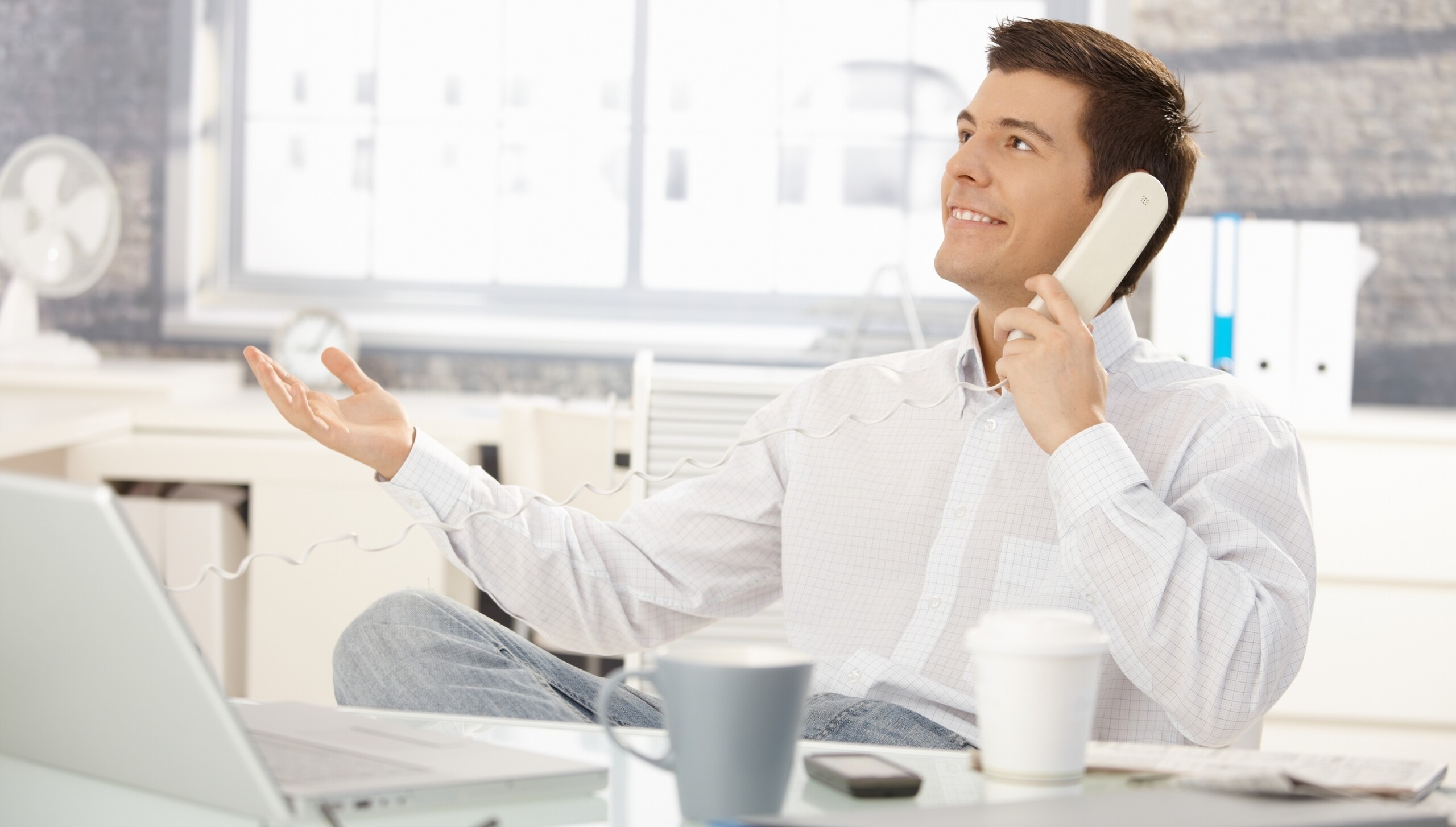 How are VoIP phone calls charged?